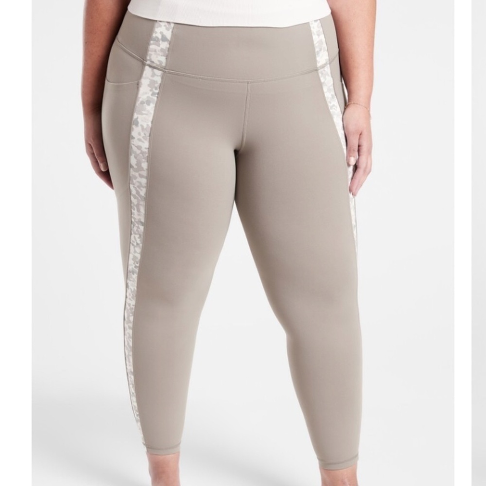 Athleta Salutation Stash Pocket II Serene 7/8 Tight Bluff Grey/Sequoia S 2X NWT